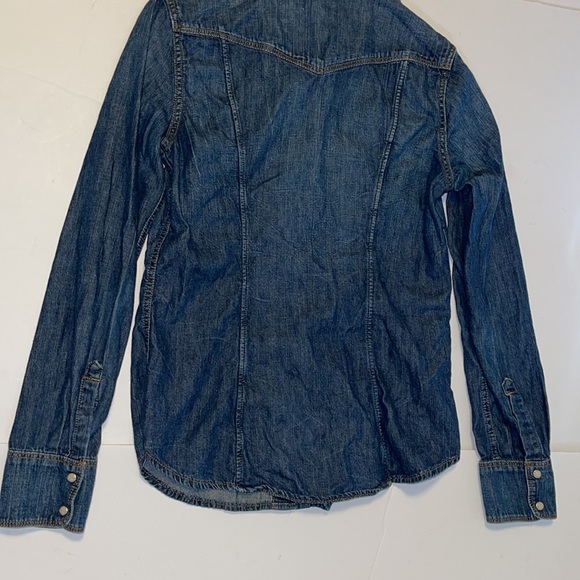 Levi’s Dark Denim Button Down Shirt - Women’s Size Small - Picture 6 of 9